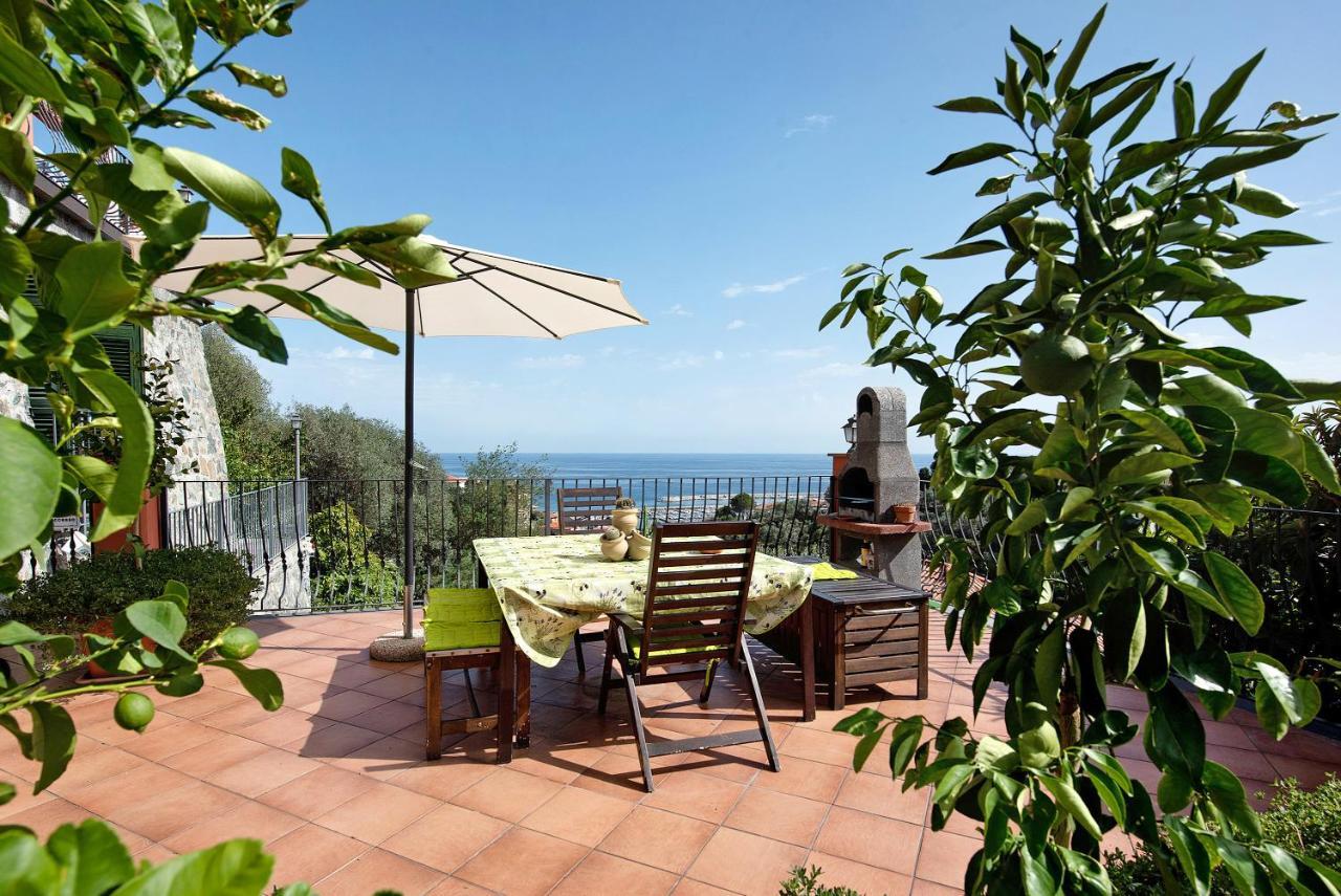 Esclusiva Terrazza Vista Porto Leilighet Varazze Eksteriør bilde
